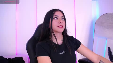 Snapshot of im_rosse_ chatting on March 2026 07:02:02 PM Jade Rosse online show from March 2026 07:02:02 PM