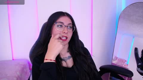 Snapshot of im_rosse_ chatting on March 2026 07:58:01 PM Jade Rosse online show from March 2026 07:58:01 PM