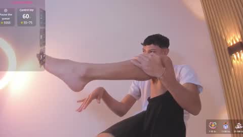 im_sebaslopez online show from March 2025 01:11:01 AM