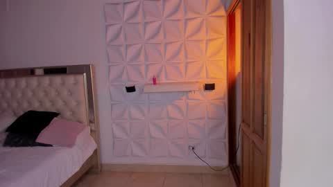 im_sebaslopez online show from December 2025 11:49:02 AM