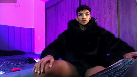 im_usuga online show from April 2026 08:17:02 AM