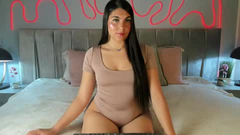 Val online show from May 2026 11:51:01 AM