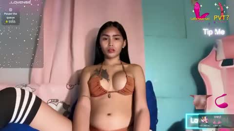 Snapshot of im_your_sexy_wifexxx chatting on April 2026 04:56:01 AM Ms. M online show from April 2026 04:56:01 AM