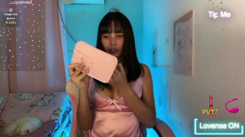 Snapshot of im_your_sexy_wifexxx chatting on May 2026 08:25:01 PM Ms. M online show from May 2026 08:25:01 PM
