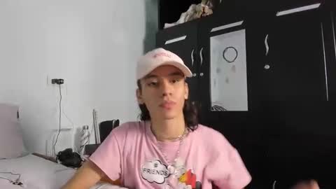 Colton Alvin Independent model online show from January 2025 01:33:01 AM