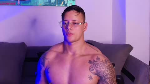 Snapshot of imconor chatting on April 2026 09:39:01 PM imconor online show from April 2026 09:39:01 PM