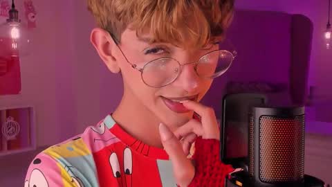 Damiano online show from September 2025 07:37:02 PM