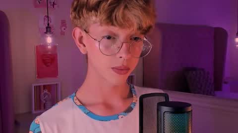 Damiano online show from October 2025 10:07:02 PM