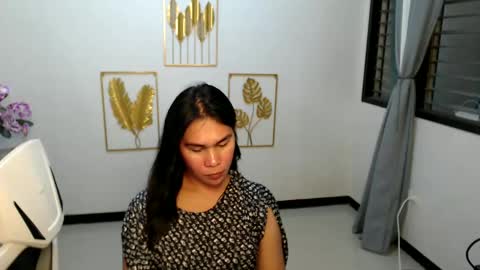 Ashley online show from December 2024 04:06:01 PM