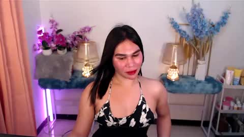 Ashley online show from January 2025 01:56:02 PM