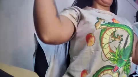 mia latina online show from March 2026 12:00:01 PM