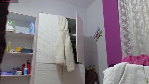 Snapshot of imhaymed chatting on March 2026 10:20:01 AM Haymed Montao online show from March 2026 10:20:01 AM