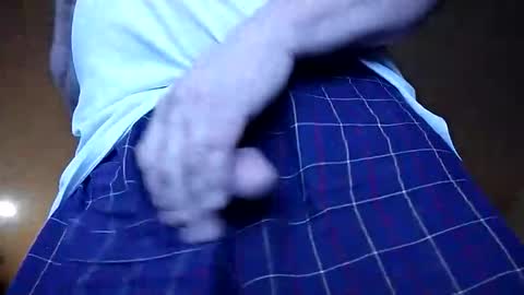 Iminyourroom online show from December 2025 12:34:02 PM