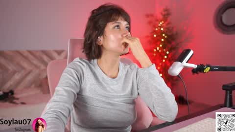 imjess_ online show from December 2025 04:30:02 AM