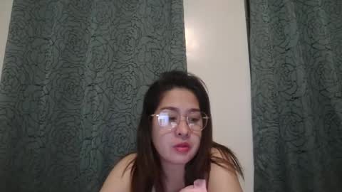 Snapshot of immaculate02 chatting on February 2026 04:36:02 PM Immaculate02 online show from February 2026 04:36:02 PM