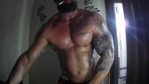 Majordadbod101 online show from October 2025 01:08:02 PM