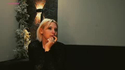 Snapshot of imnysha chatting on April 2026 10:52:02 AM ImNysha online show from April 2026 10:52:02 AM