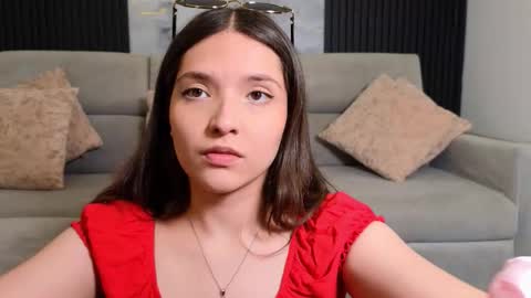 Karen  online show from January 2026 07:50:02 PM