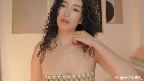 Sara online show from October 2025 01:49:01 AM