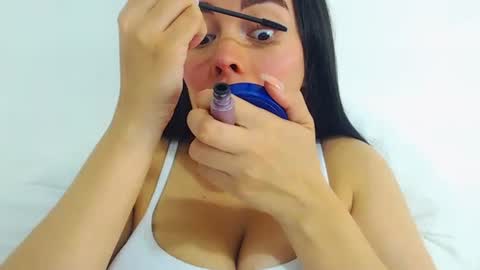 Snapshot of imsweetlips chatting on May 2026 07:52:01 PM imsweetlips online show from May 2026 07:52:01 PM