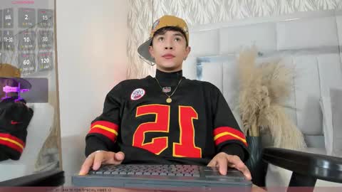 Joel online show from December 2025 05:01:02 AM