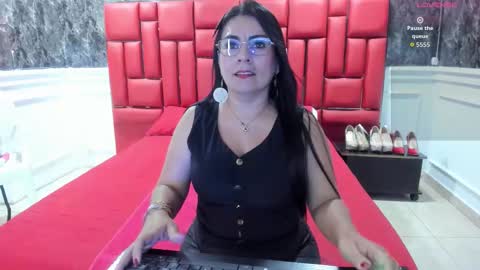 Snapshot of imyourdirtymilf chatting on February 2026 01:33:02 PM Karina online show from February 2026 01:33:02 PM