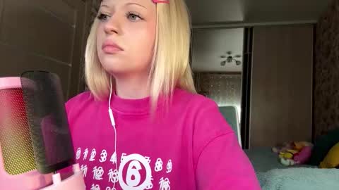 Snapshot of inamillsap chatting on March 2026 10:45:02 AM Lola online show from March 2026 10:45:02 AM