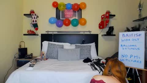 inannalove online show from December 2025 08:05:02 PM