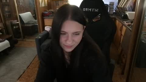 Snapshot of incognitoqueen chatting on April 2026 01:06:02 AM Carter online show from April 2026 01:06:02 AM