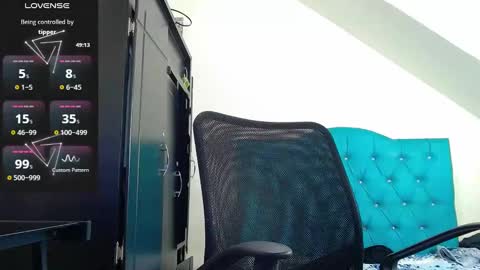 Snapshot of incubus_couple1 chatting on February 2025 02:47:02 AM incubus_couple1 online show from February 2025 02:47:02 AM