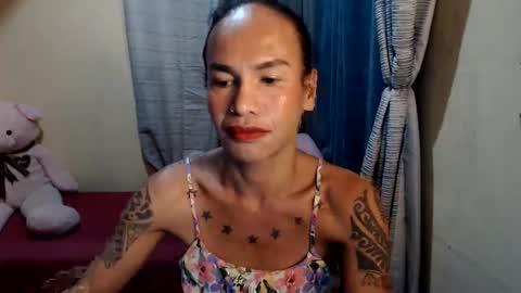 Snapshot of indaypakay_ts chatting on June 2026 11:32:01 AM Pakay online show from June 2026 11:32:01 AM