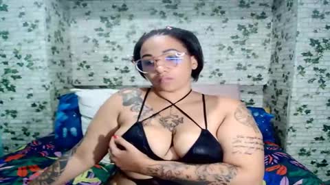 Snapshot of indian_candyxx chatting on April 2026 10:07:01 PM Candy cat online show from April 2026 10:07:01 PM