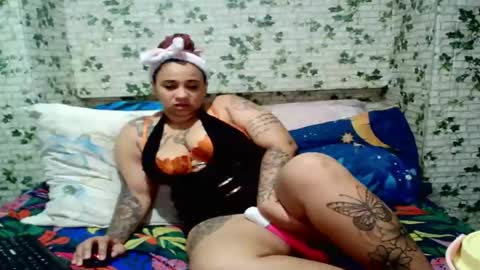 Snapshot of indian_candyxx chatting on April 2026 03:06:01 PM Candy cat online show from April 2026 03:06:01 PM