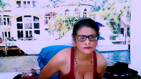 Femiez online show from January 2025 01:13:02 PM