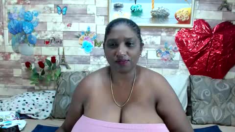 Snapshot of indianblue3 chatting on February 2025 06:11:02 PM tracy online show from February 2025 06:11:02 PM