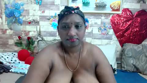 Snapshot of indianblue3 chatting on February 2025 08:03:01 AM tracy online show from February 2025 08:03:01 AM