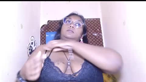 candice online show from February 2025 01:08:01 PM