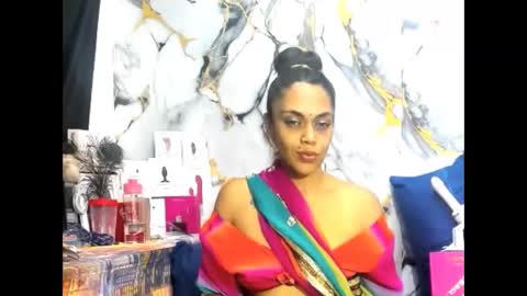 Snapshot of indiandesire4u69 chatting on April 2026 05:40:01 PM Lia online show from April 2026 05:40:01 PM