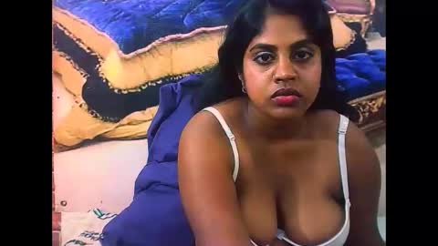 indiandiva27 online show from February 2026 06:56:01 PM