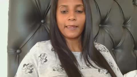Snapshot of indianjasmin chatting on May 2026 06:07:02 AM priya online show from May 2026 06:07:02 AM