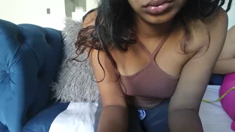 Snapshot of indianpandora chatting on December 2025 06:11:01 AM indianpandora online show from December 2025 06:11:01 AM