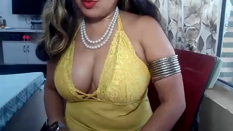 Radha online show from February 2025 07:56:01 AM