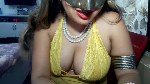 Radha online show from February 2025 09:36:01 PM