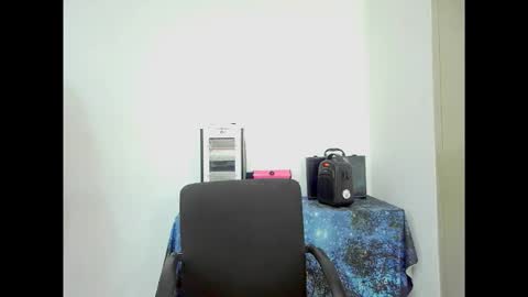 Snapshot of indiansexybtx chatting on February 2026 06:11:02 AM indiansexybtx online show from February 2026 06:11:02 AM