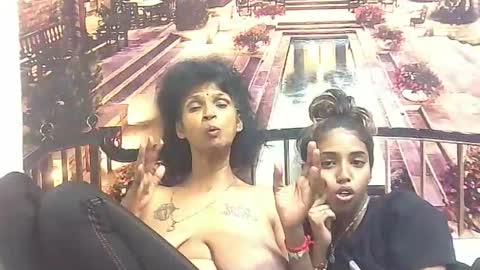 indiansexyslender4u2luv online show from January 2025 12:53:01 PM