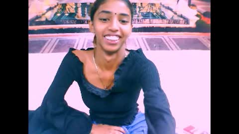 indiansexyslender4u2luv online show from February 2025 06:14:01 AM