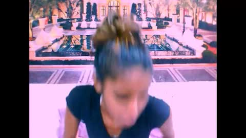 indiansexyslender4u2luv online show from February 2025 12:00:02 PM