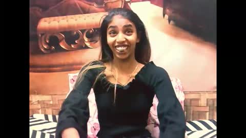 indiansexyslender4u2luv online show from September 2025 05:17:02 AM