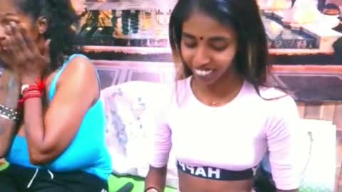 indiansexyslender4u2luv online show from September 2025 05:42:01 AM