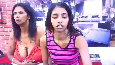 indiansexyslender4u2luv online show from November 2025 05:40:02 AM